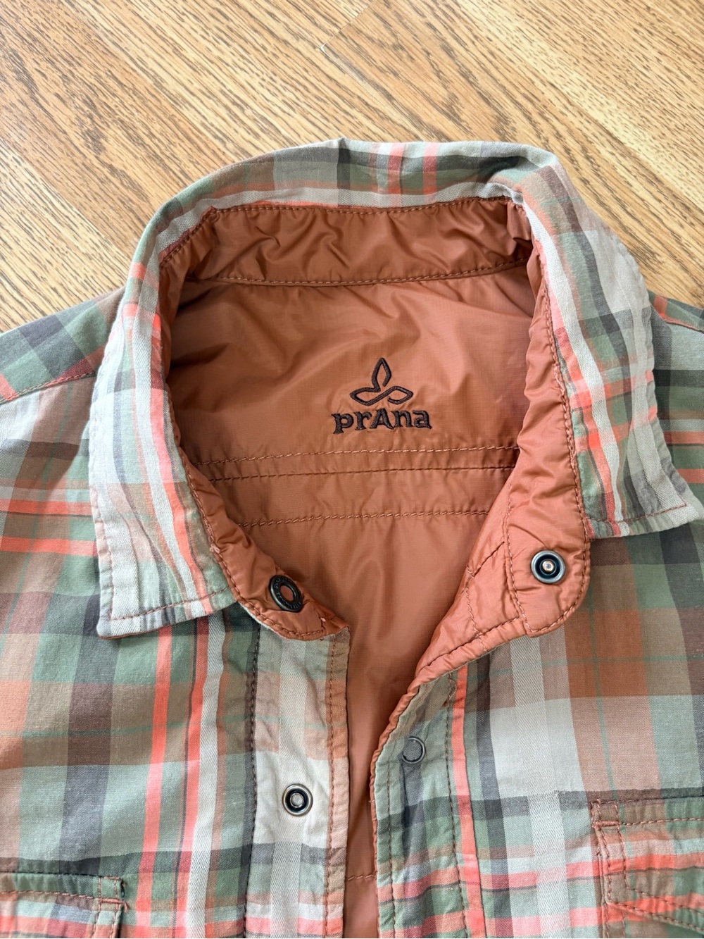 prAna Breathe Reversible Quilted Plaid Shirt Jacket Shacket Orange Flannel M - Picture 8 of 11